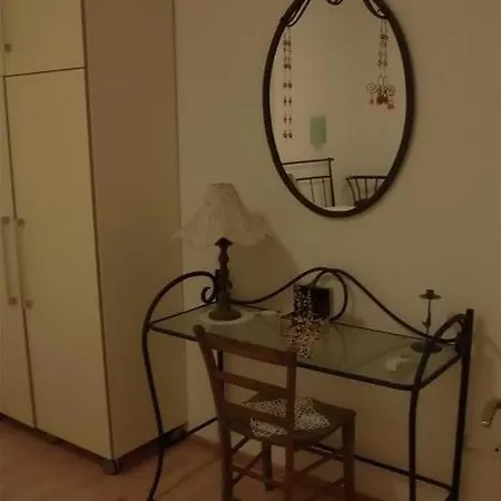 Apartment Bol