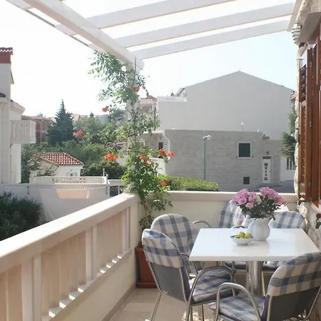 Apartment Bol Bol